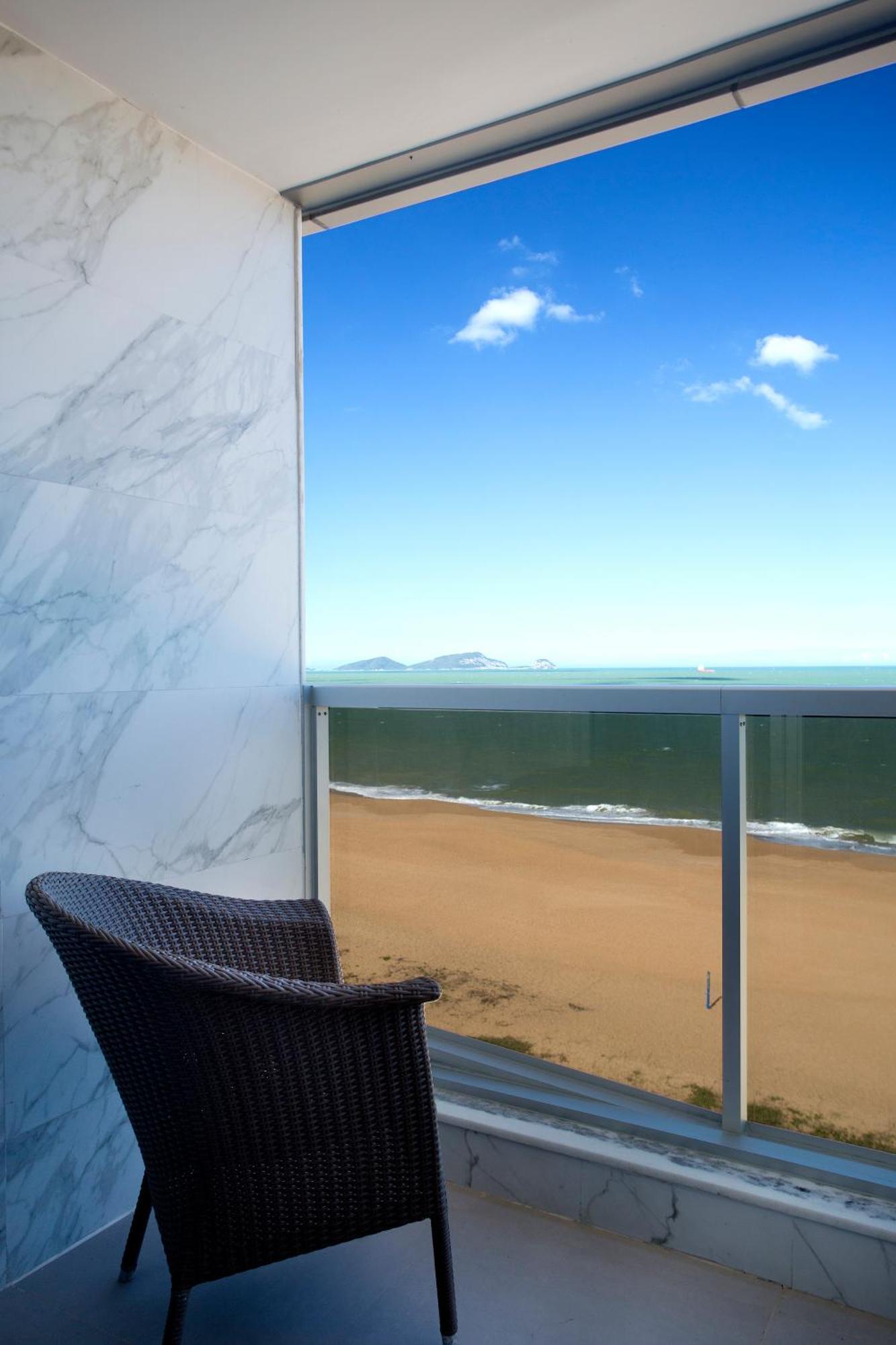 Royal Atlantica Macae Hotel Exterior photo